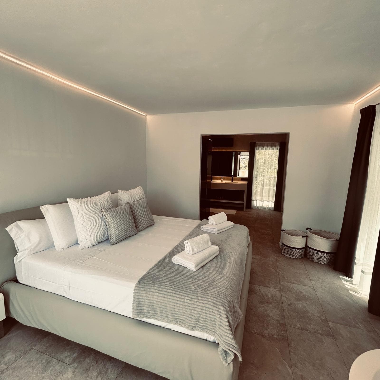 Espectacular villa ibicenca renovada con piscina y 2.000 m² de parcela en San José