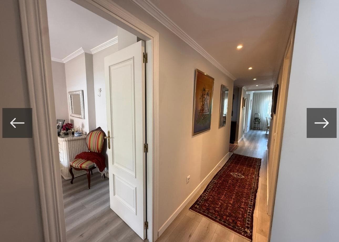 Amplio piso de 3 dormitorios con terraza y garaje en Talamanca