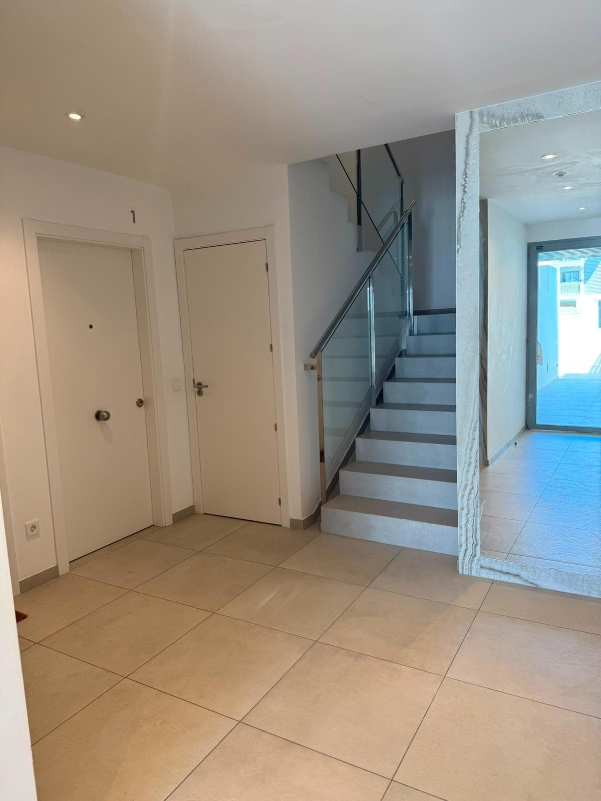 Amplio ático de 190 m² con dos plazas de garaje en Es Viver