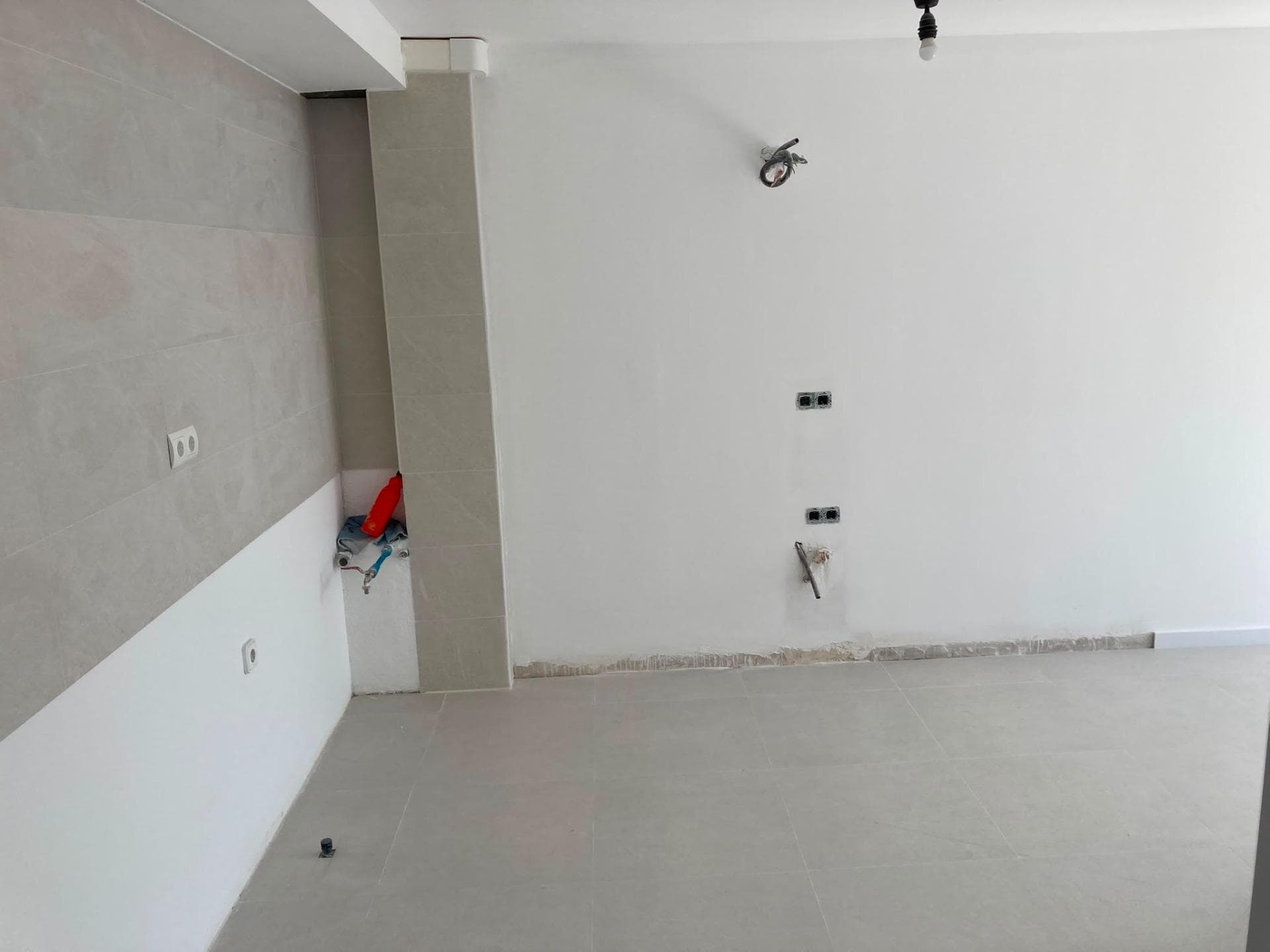 Piso completamente reformado con balcón y 2 dormitorios en Sant Antoni de Portmany