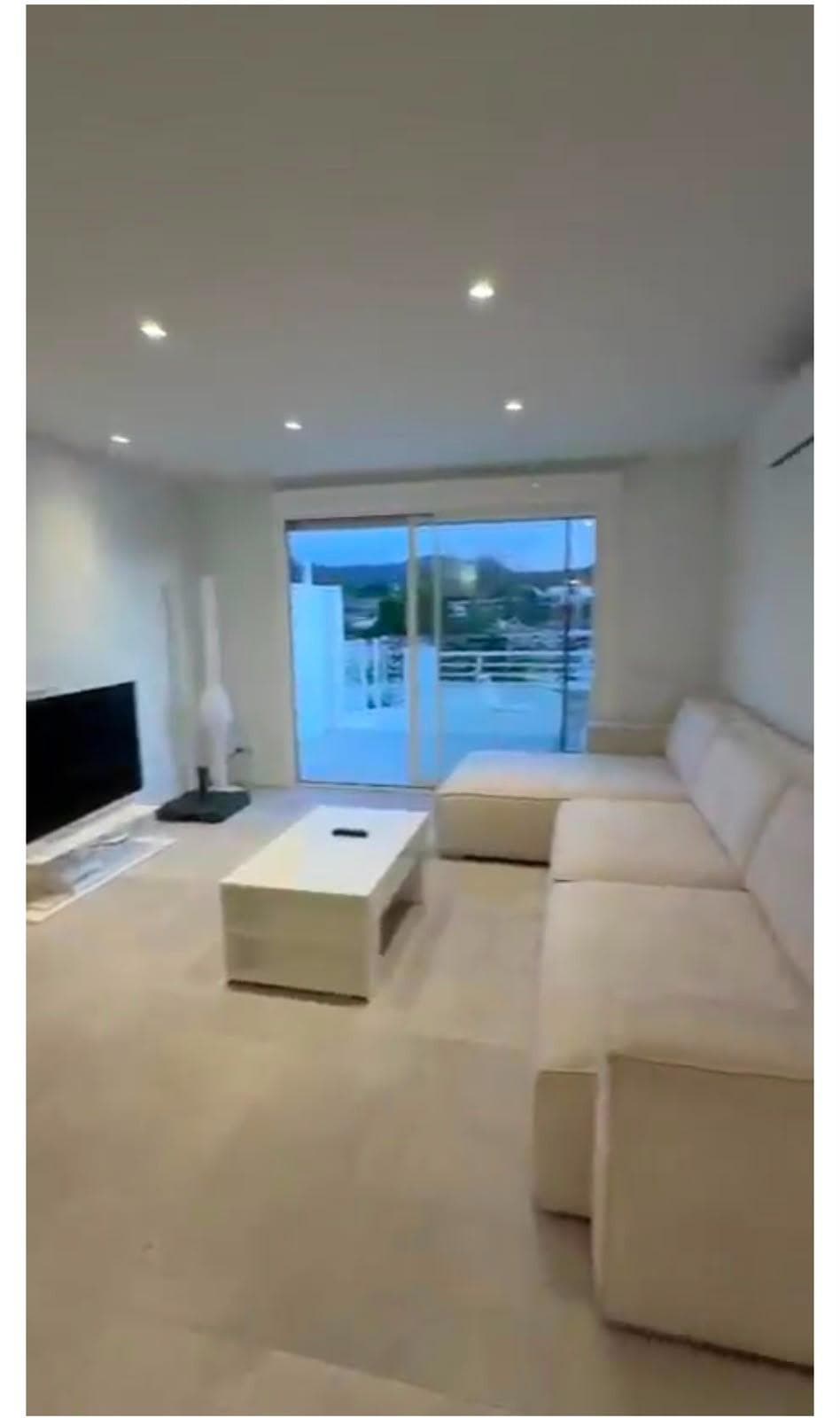 Piso en Alquiler en cala de bou