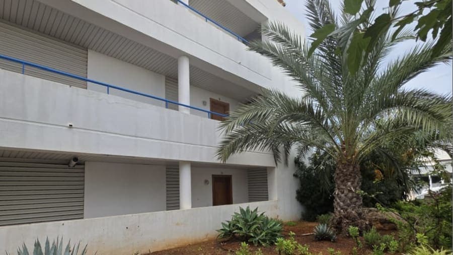 EN VENTA PISO EN CASERRES